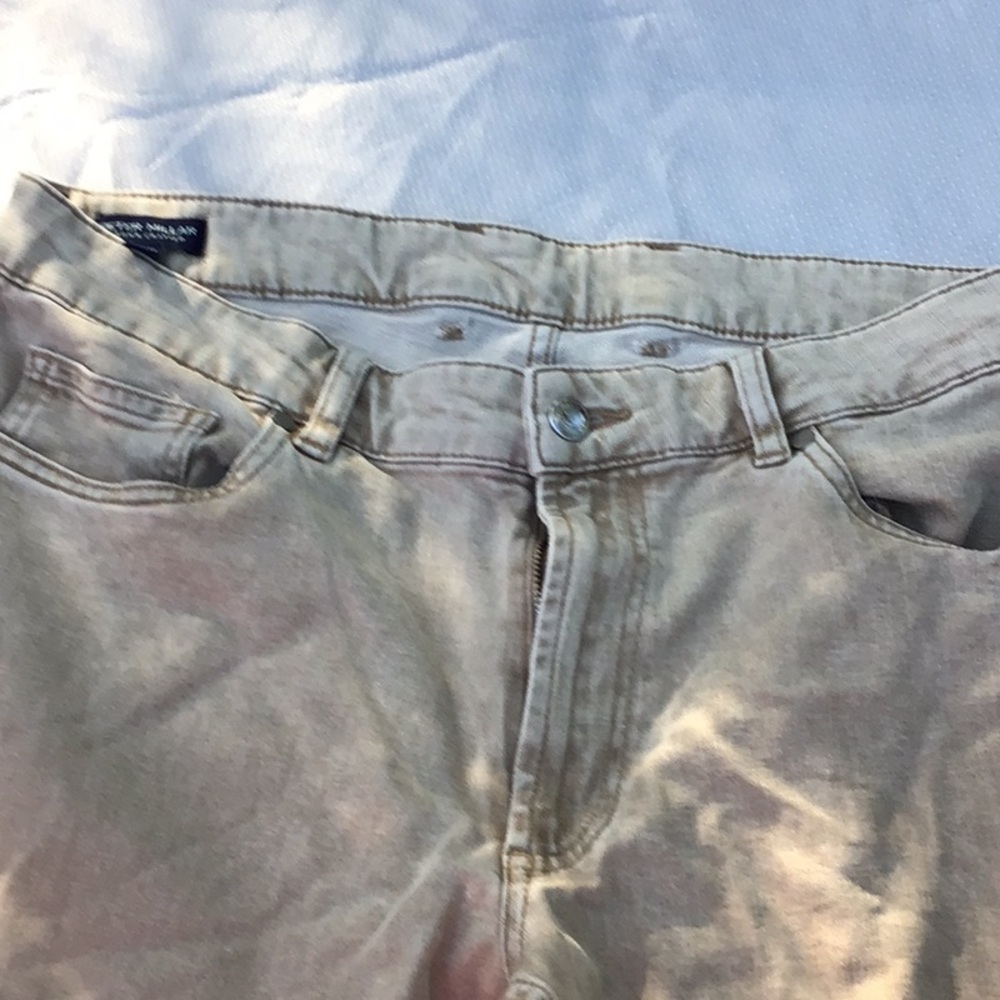 Peter Millar, sand colored jeans NWT size 36